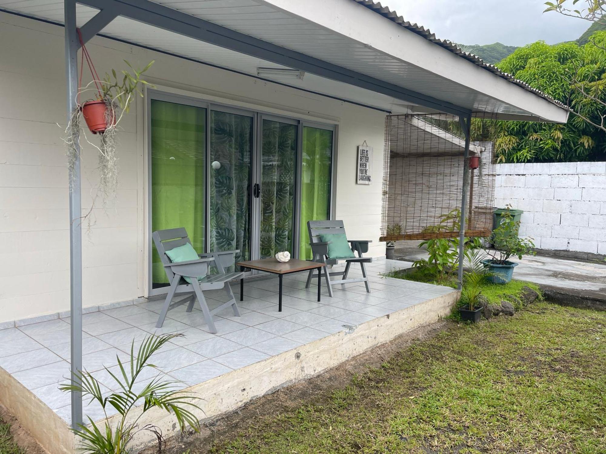 Tuatahi Beach Lodge 푸나우이아 외부 사진